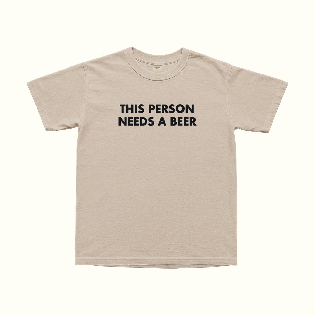 Esta persona necesita una camiseta de cerveza