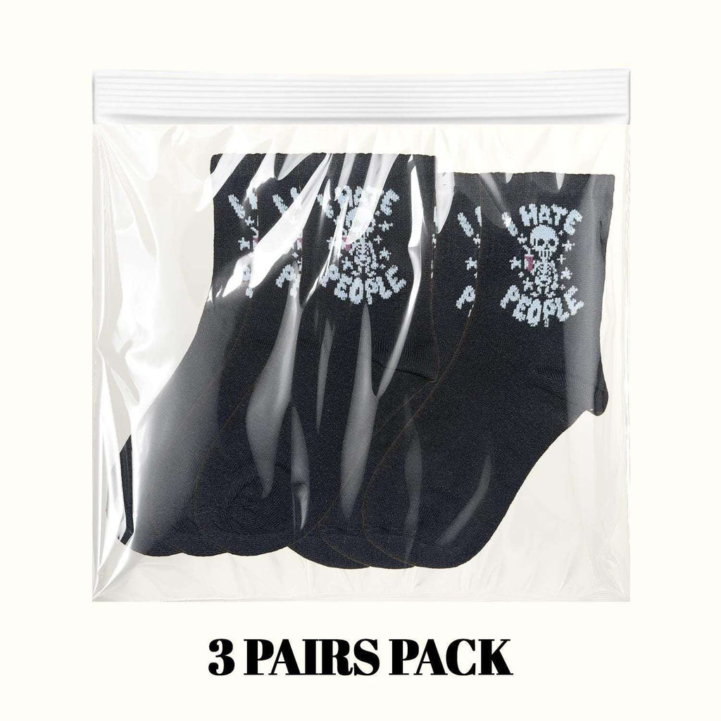 3-pack crew socks in clear bag, dark knit with white skull 'Hate People' graphic