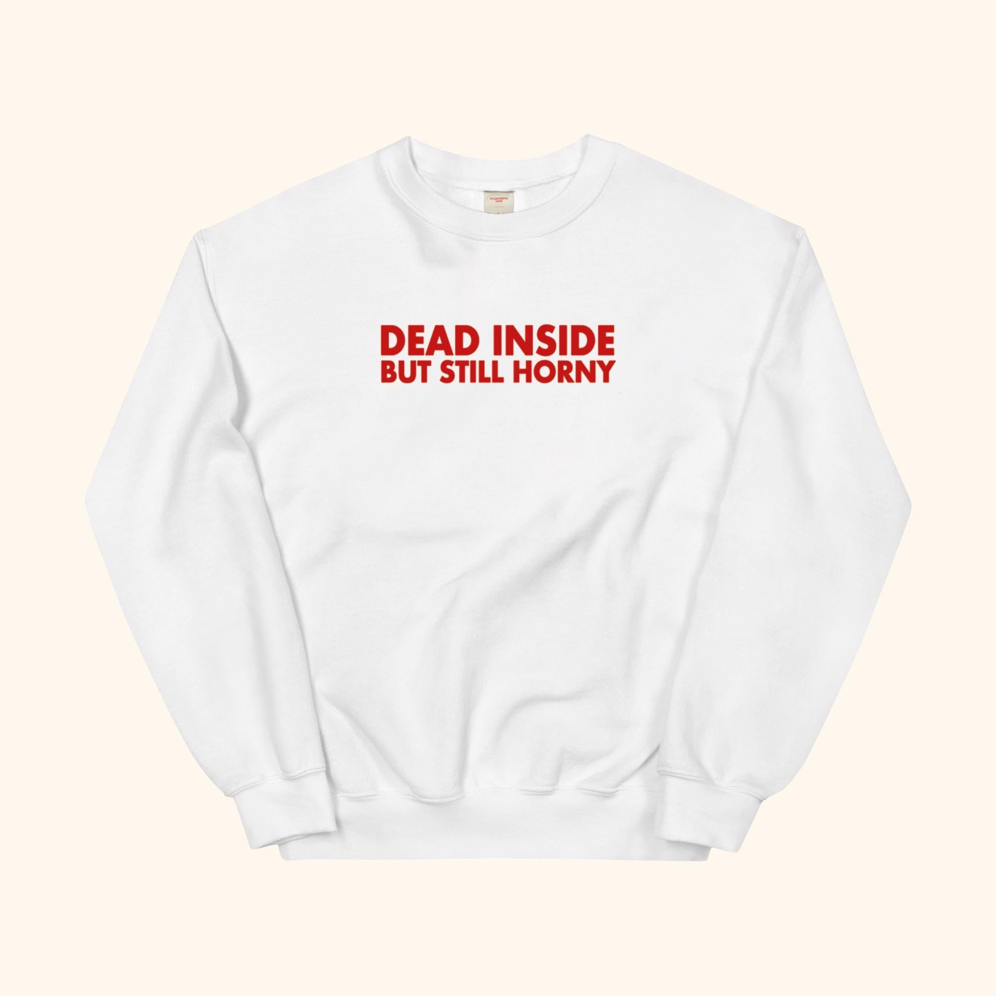 Sudadera Muerta por dentro pero aún Caliente