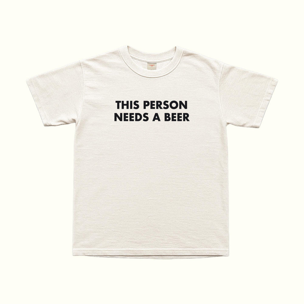 Esta persona necesita una camiseta de cerveza